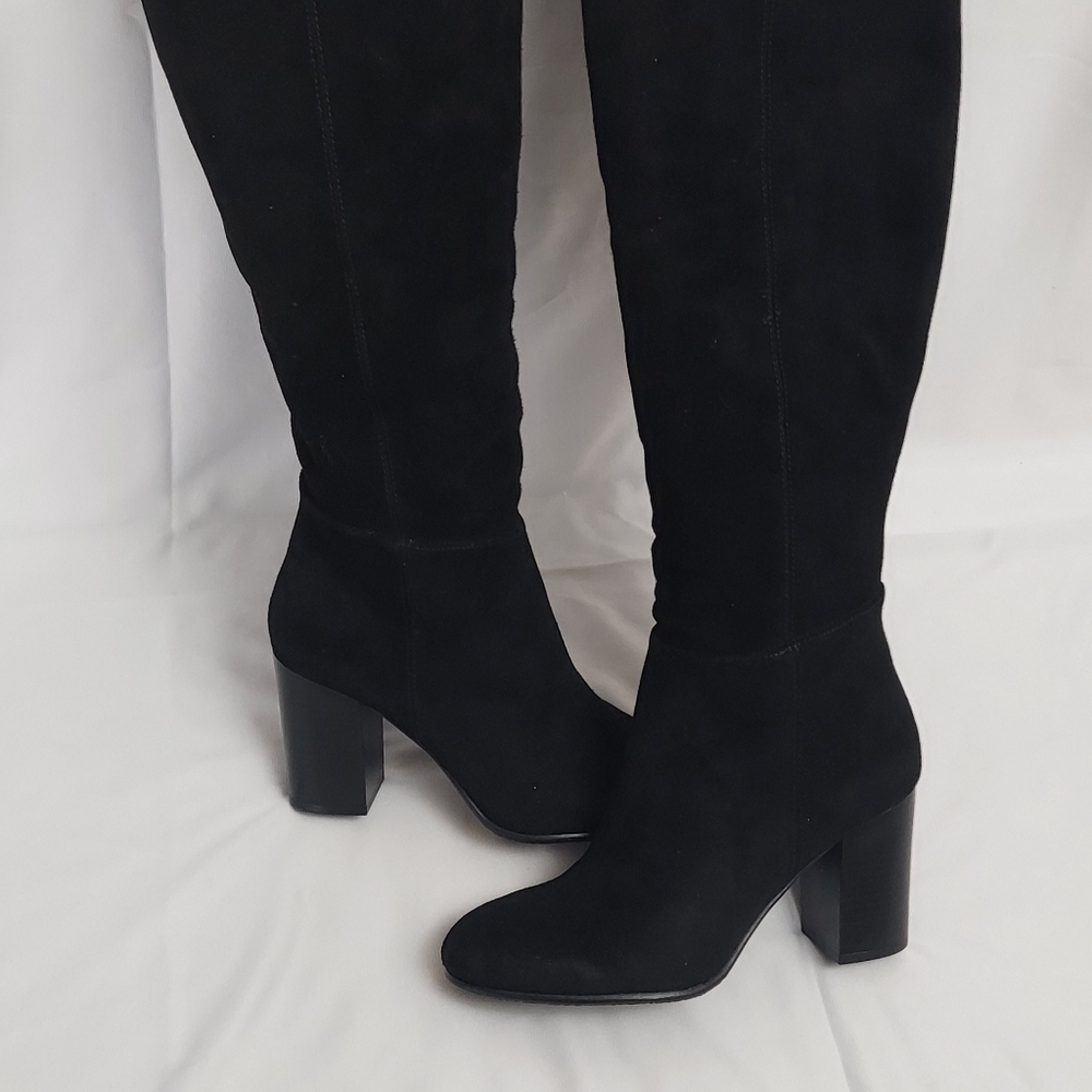Suede Sam Edelman heeled boots!!!